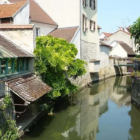 Petit Sejour En Apartment Crecy-la-Chapelle